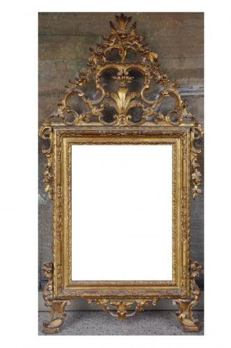 Элегантный зеркало восемнадцатого века Пьемонт
